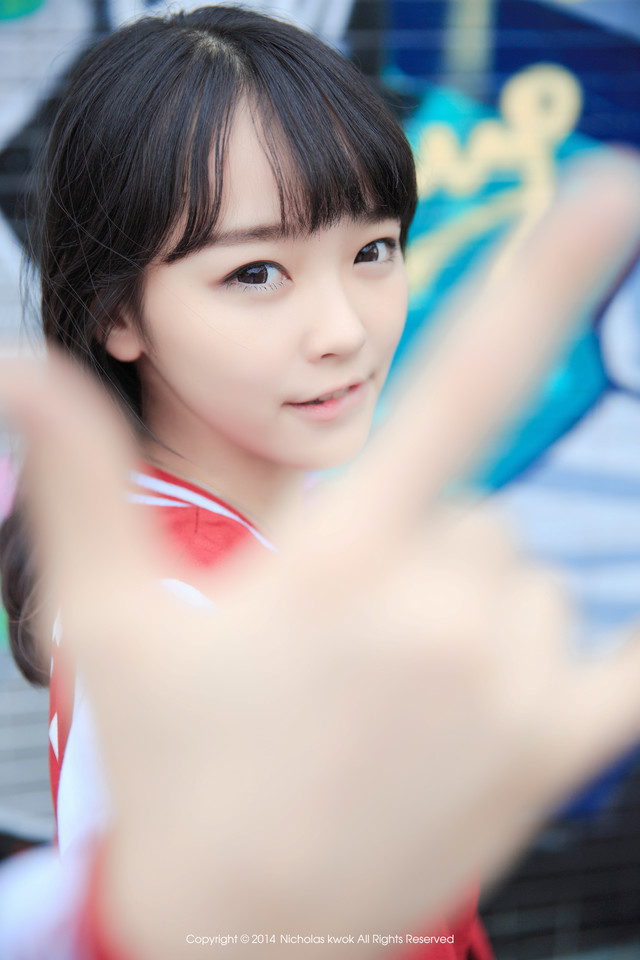 甜美女子的清纯写真图  第14张