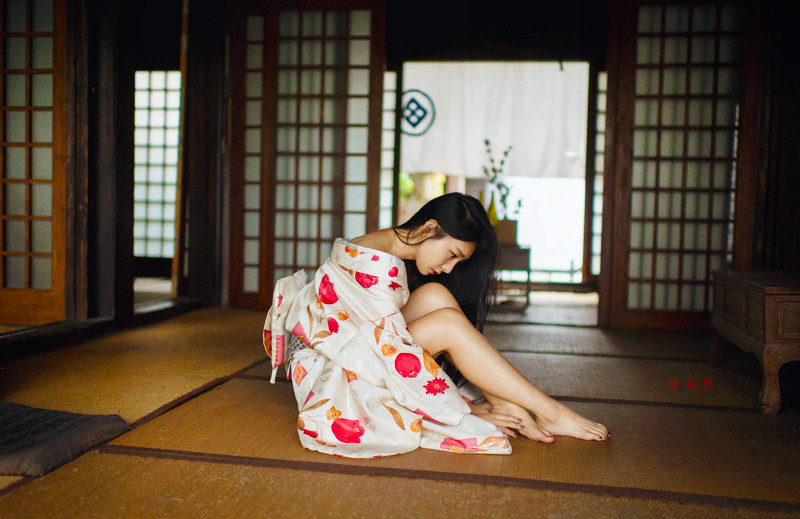 合服美女私房清纯写真  第1张