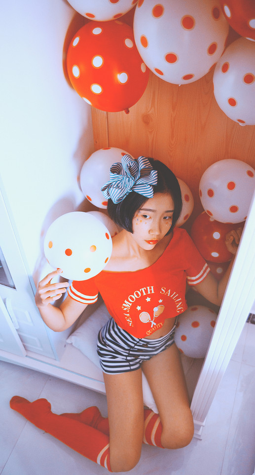 俏皮女子私房搞怪图  第23张