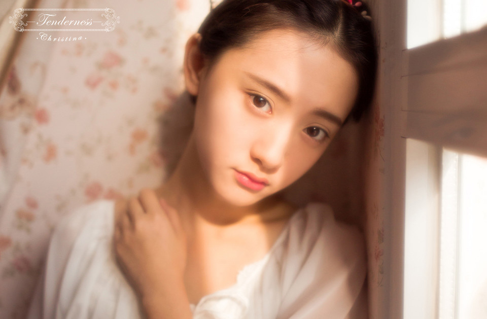 纯白私房照甜美清纯女  第9张