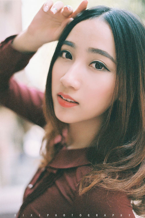 清晨出现在咖啡馆的妖艳女子  第12张