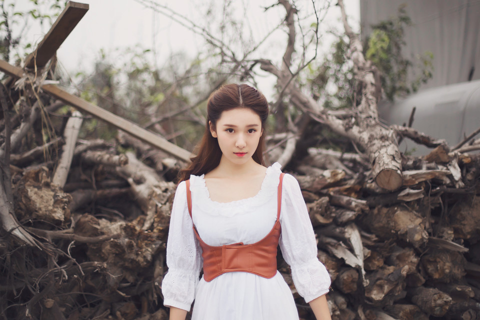 女子与马的亲密接触图  第5张