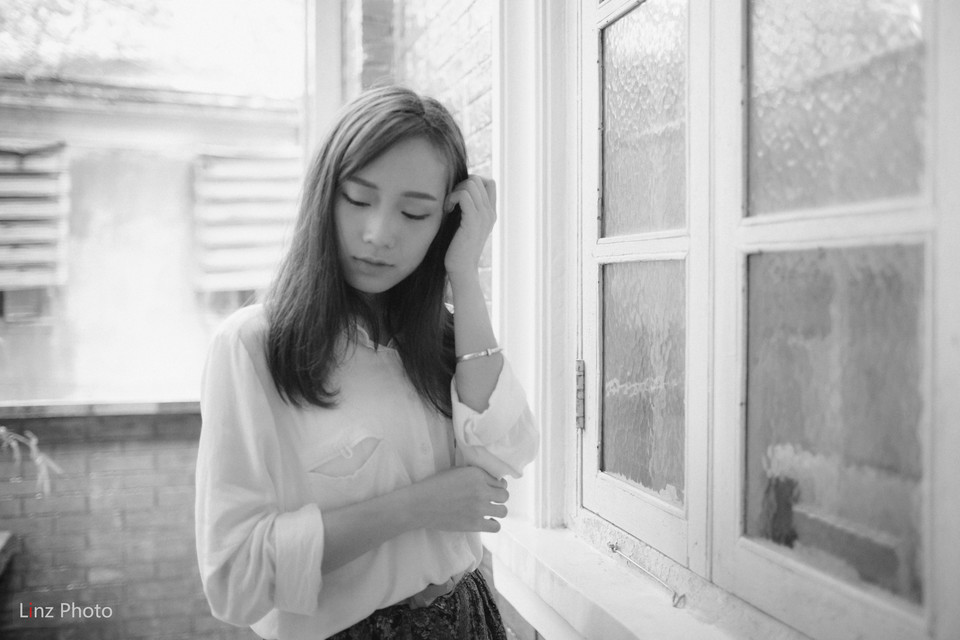 咖啡馆清纯甜美女孩  第14张