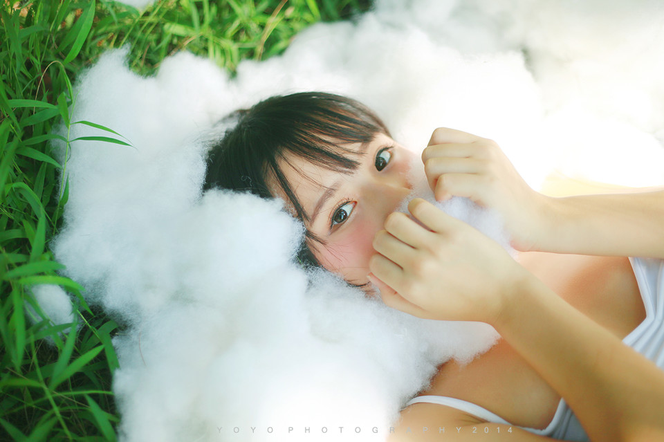 夏日美女在森林中舞动身姿  第8张