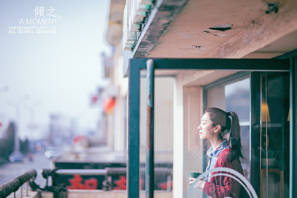 马尾女孩的户外小清新图片  第14张