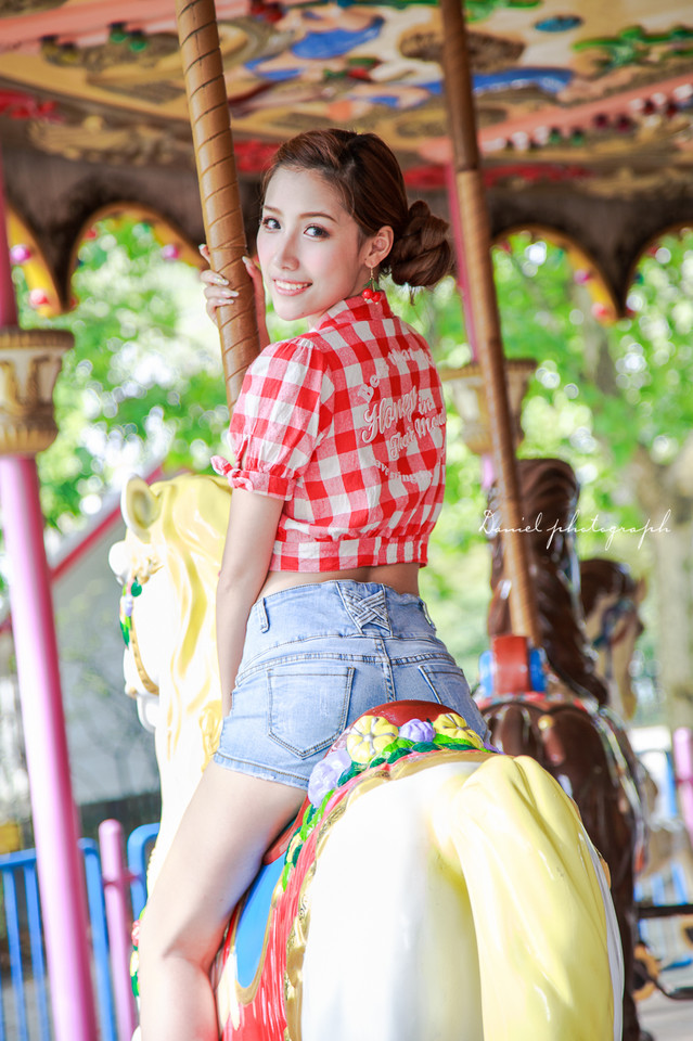 活力少女夏日俏皮图  第9张