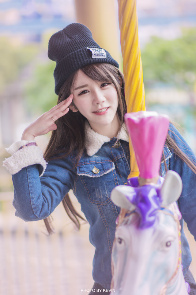 游乐园甜美清纯少女  第6张